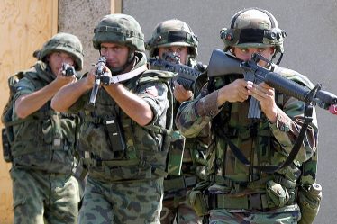 Bulgarian soldiers training at Novo Selo Training Area in 2004