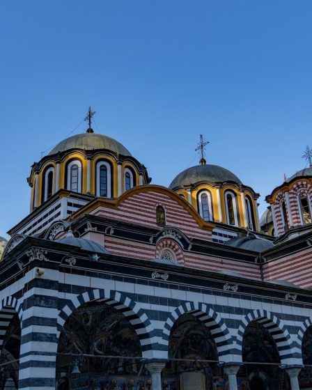 The domed Sofia Synagogue viewed from the street