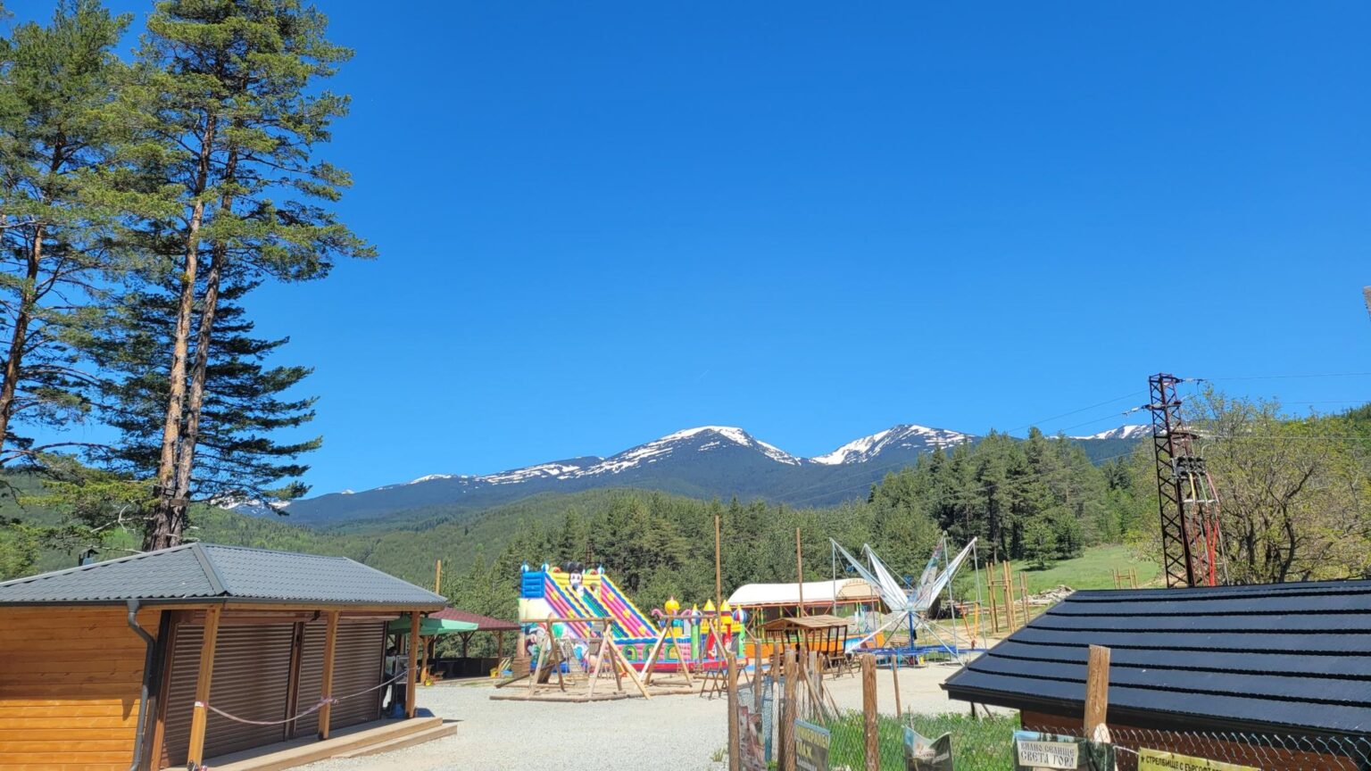 Bansko Without the Skiing or the Spa?! A Guide to Getting Properly Lost in the Mountains