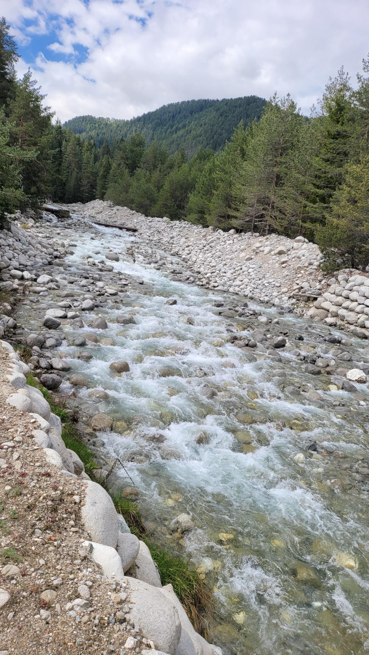 Bansko Without the Skiing or the Spa?! A Guide to Getting Properly Lost in the Mountains