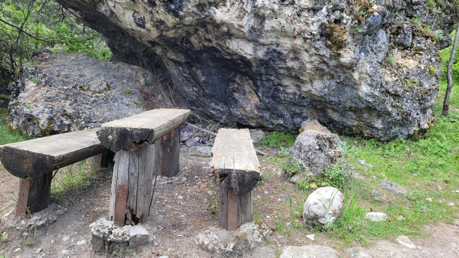 Bansko Without the Skiing or the Spa?! A Guide to Getting Properly Lost in the Mountains