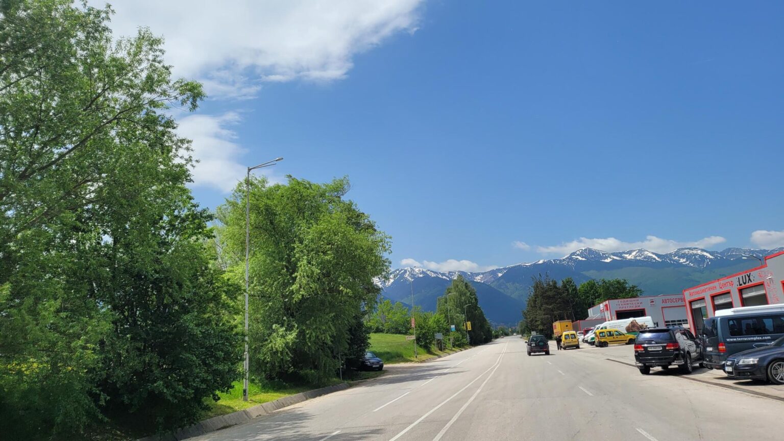 Bansko Without the Skiing or the Spa?! A Guide to Getting Properly Lost in the Mountains