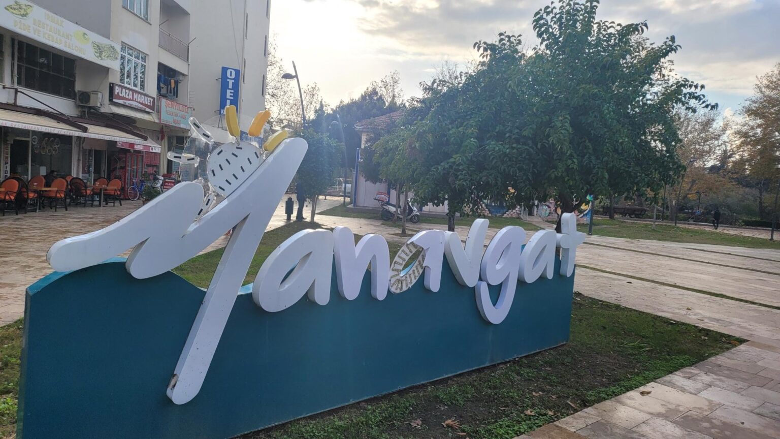 Manavgat, Türkiye — 28