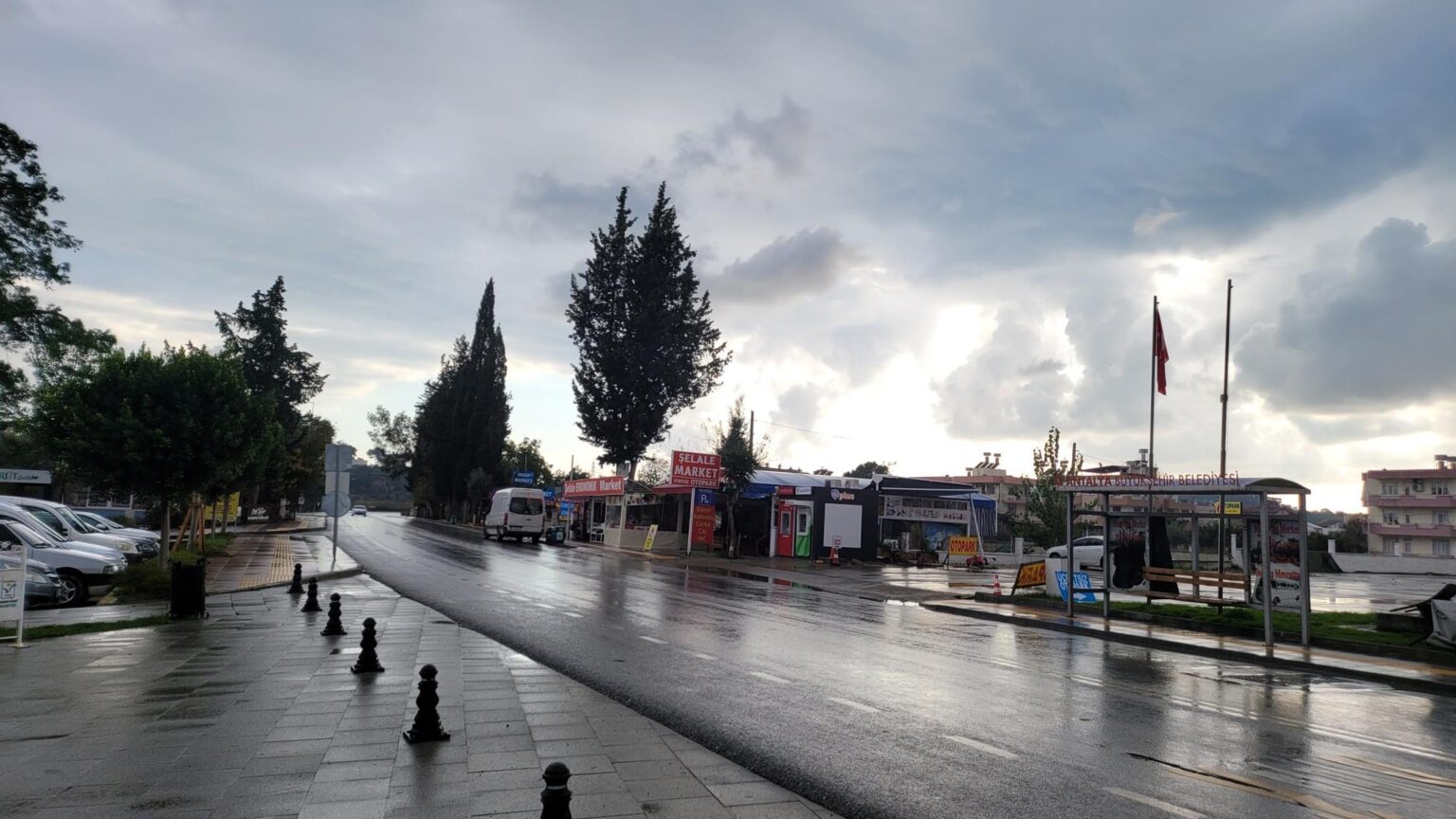 Manavgat Waterfall and its park — 3