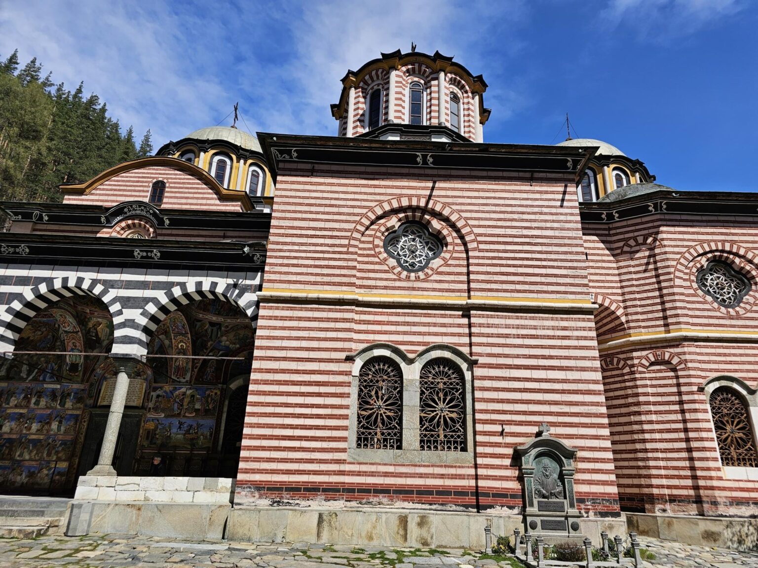 Rila in One Day: The Monastery, the Bohemia Waterfalls and the Stob Pyramids