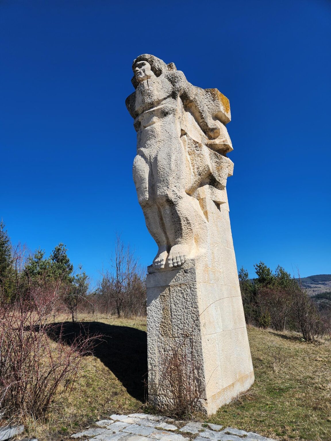 The 1978 memorial above Batak and the panorama over the town - photo 13