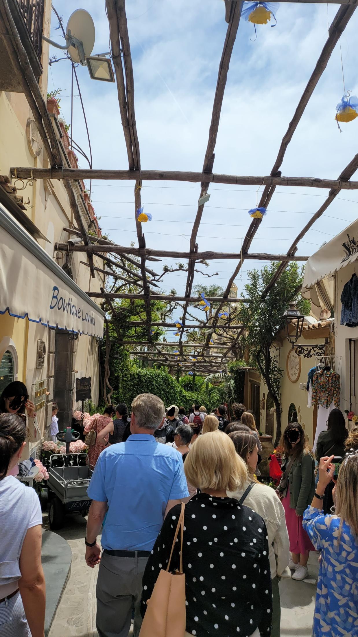 An Imperfect Italy, or How "See Naples and Die" Turned Out to Be a Mistranslation