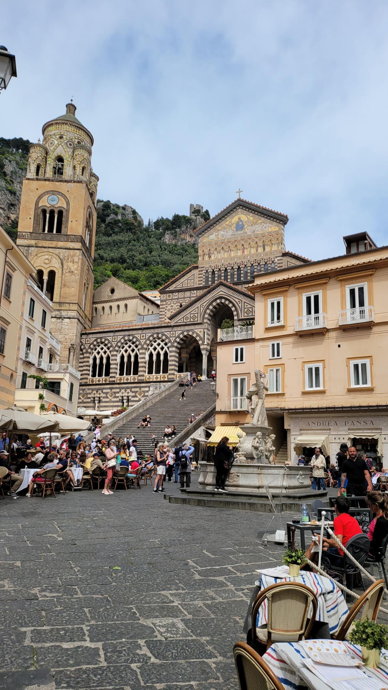 An Imperfect Italy, or How "See Naples and Die" Turned Out to Be a Mistranslation