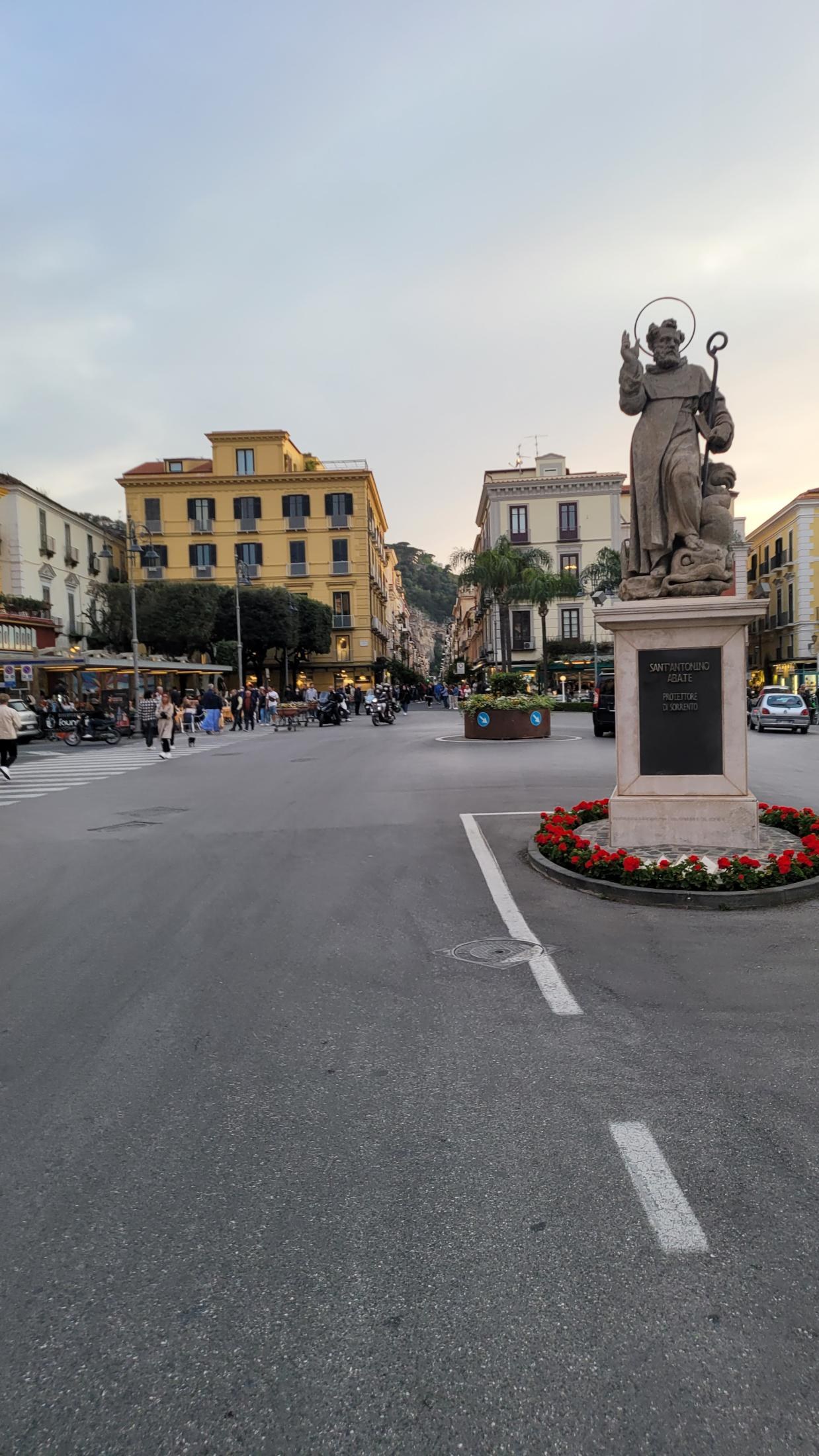 An Imperfect Italy, or How "See Naples and Die" Turned Out to Be a Mistranslation