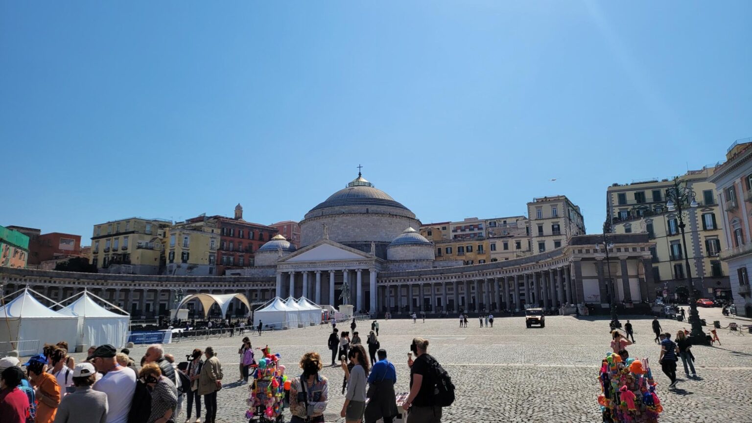 An Imperfect Italy, or How "See Naples and Die" Turned Out to Be a Mistranslation