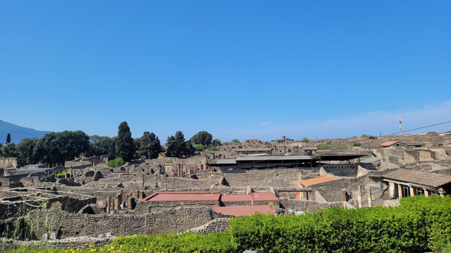 An Imperfect Italy, or How "See Naples and Die" Turned Out to Be a Mistranslation