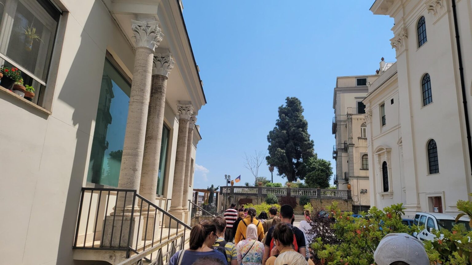 An Imperfect Italy, or How "See Naples and Die" Turned Out to Be a Mistranslation
