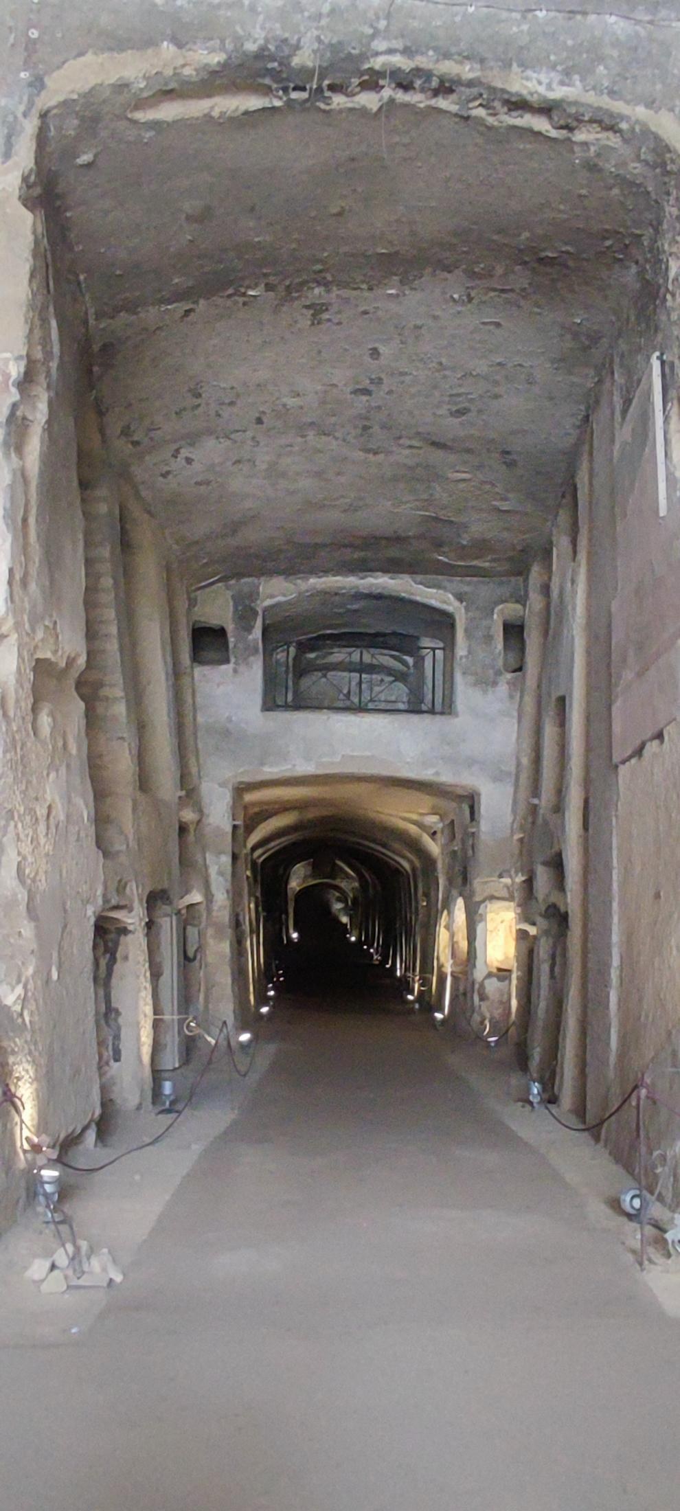 An Imperfect Italy, or How "See Naples and Die" Turned Out to Be a Mistranslation