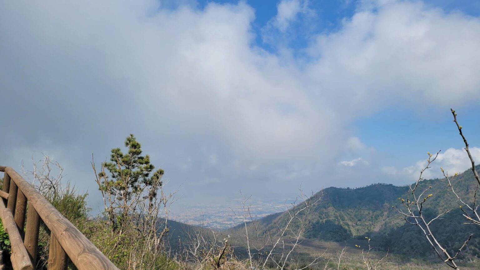 An Imperfect Italy, or How "See Naples and Die" Turned Out to Be a Mistranslation