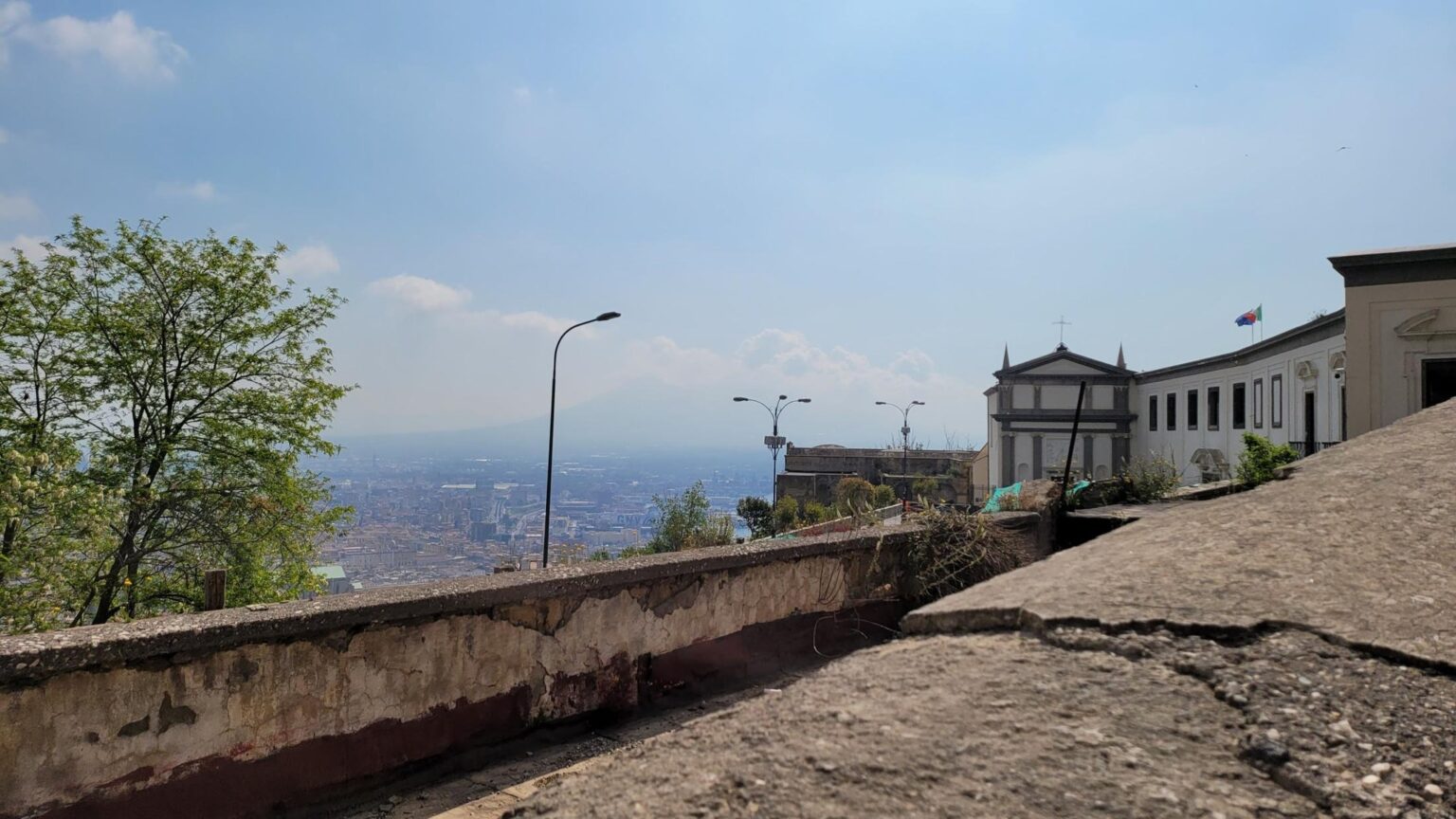 An Imperfect Italy, or How "See Naples and Die" Turned Out to Be a Mistranslation