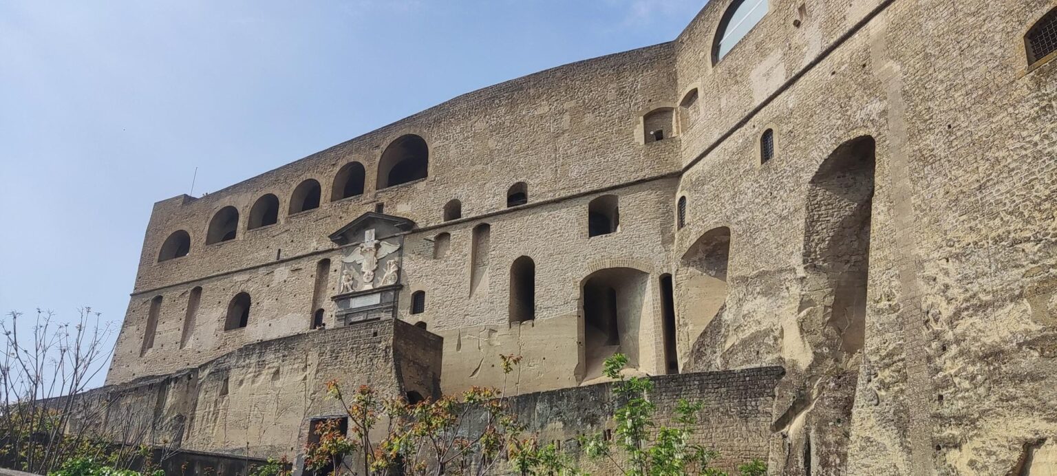 An Imperfect Italy, or How "See Naples and Die" Turned Out to Be a Mistranslation