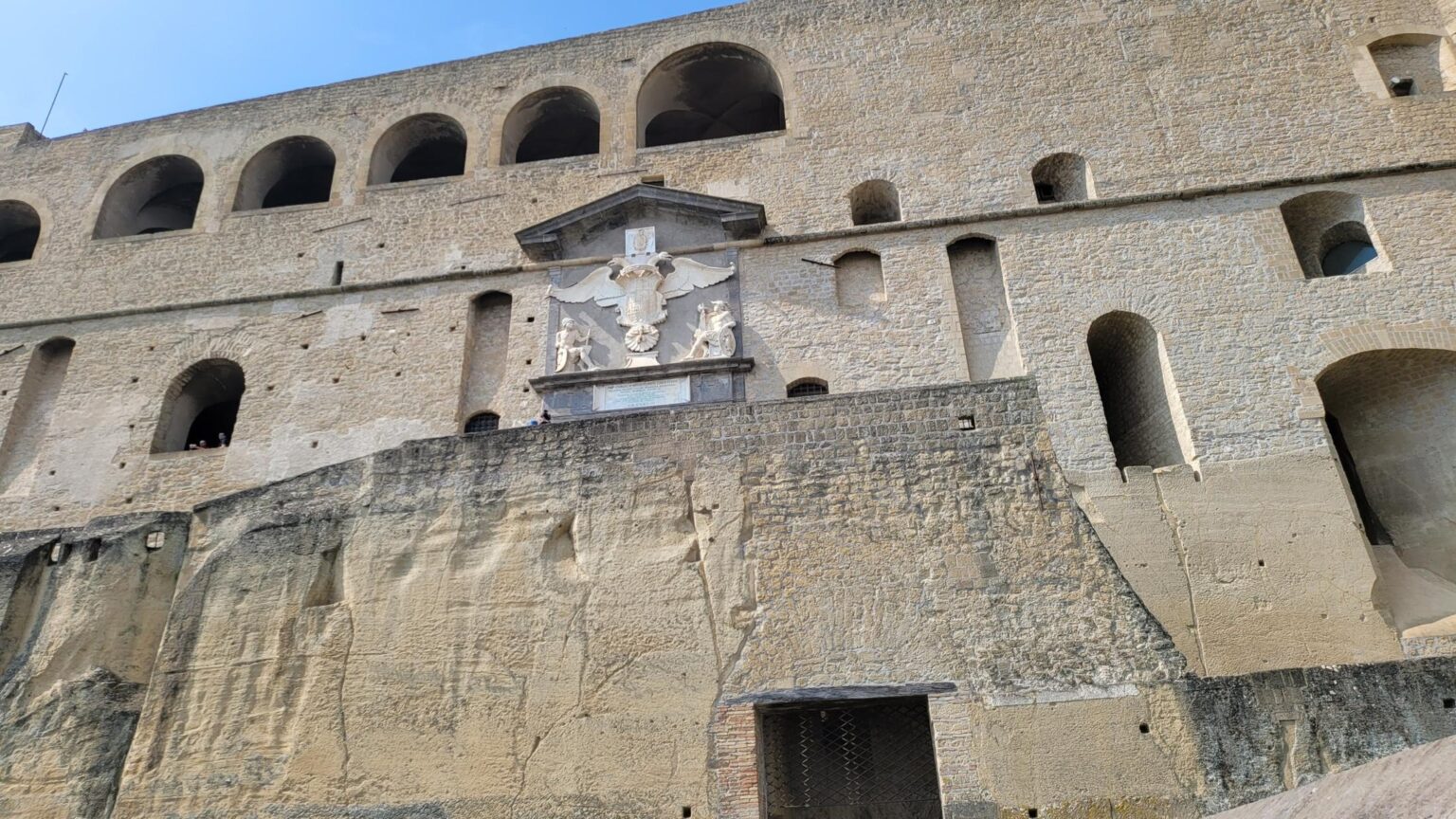 An Imperfect Italy, or How "See Naples and Die" Turned Out to Be a Mistranslation