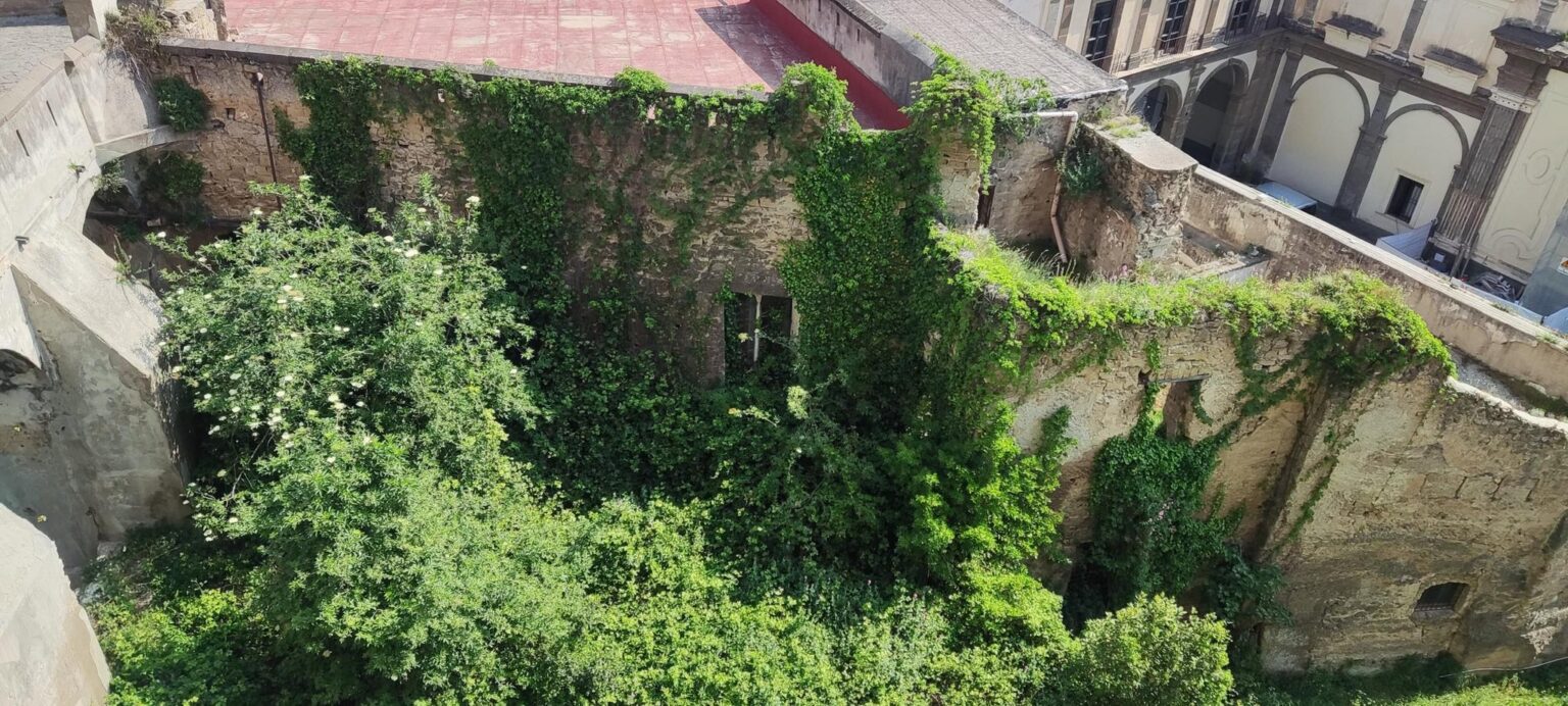 An Imperfect Italy, or How "See Naples and Die" Turned Out to Be a Mistranslation