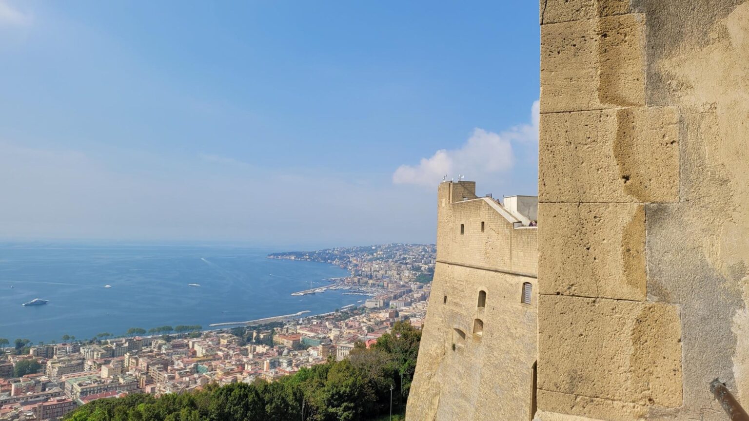 An Imperfect Italy, or How "See Naples and Die" Turned Out to Be a Mistranslation