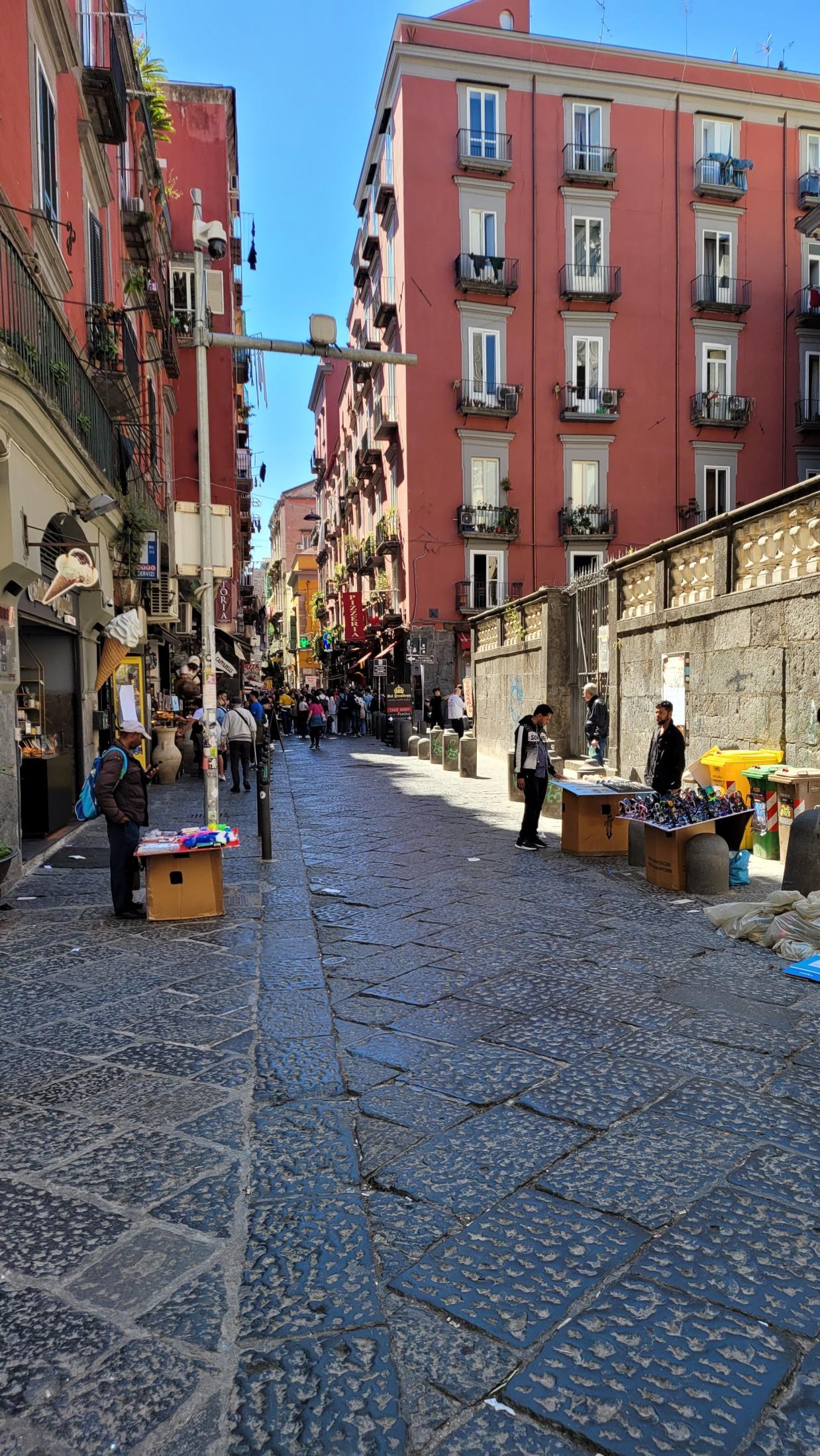 An Imperfect Italy, or How "See Naples and Die" Turned Out to Be a Mistranslation