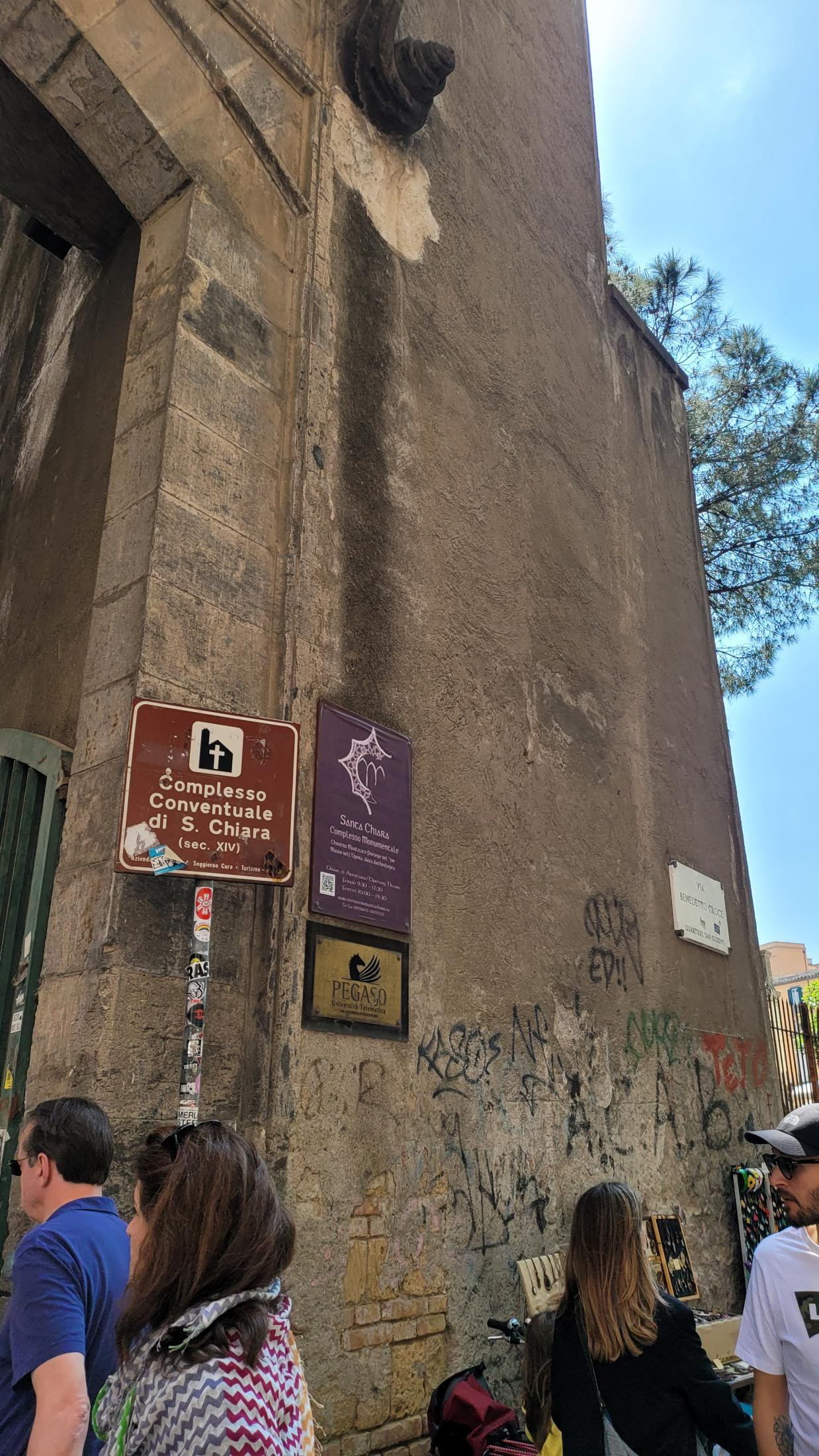 An Imperfect Italy, or How "See Naples and Die" Turned Out to Be a Mistranslation