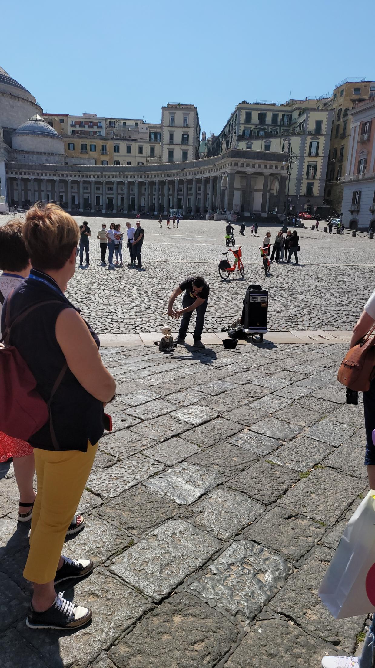 An Imperfect Italy, or How "See Naples and Die" Turned Out to Be a Mistranslation