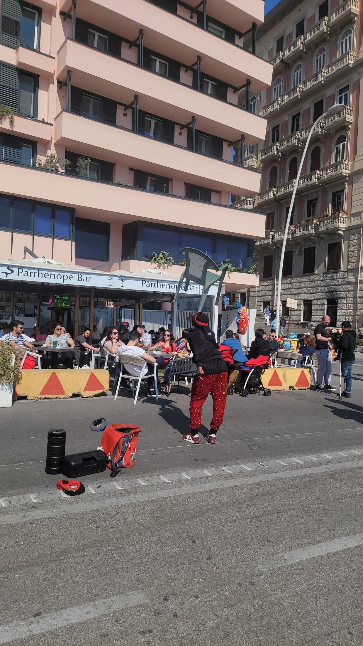 An Imperfect Italy, or How "See Naples and Die" Turned Out to Be a Mistranslation