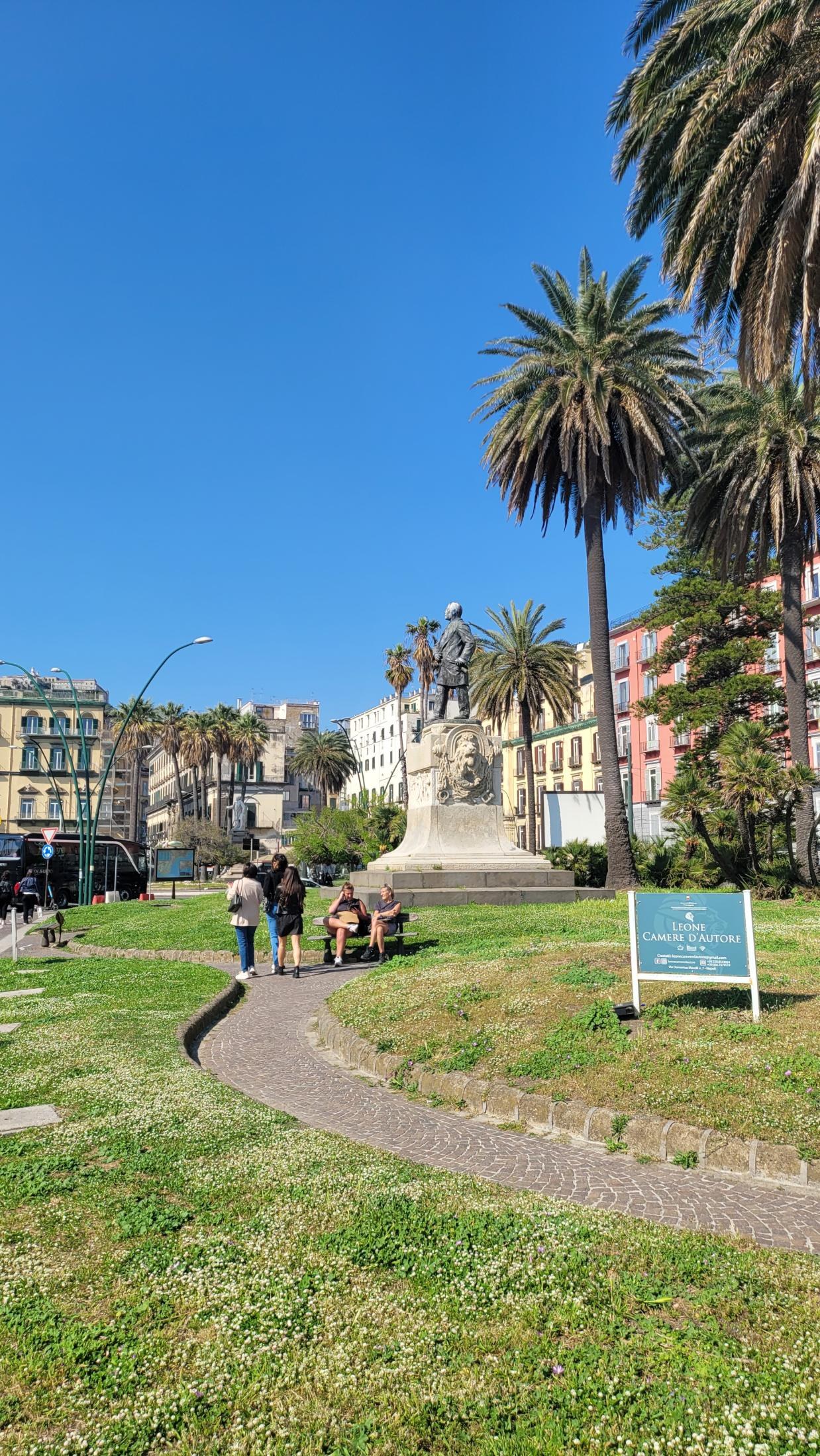 An Imperfect Italy, or How "See Naples and Die" Turned Out to Be a Mistranslation