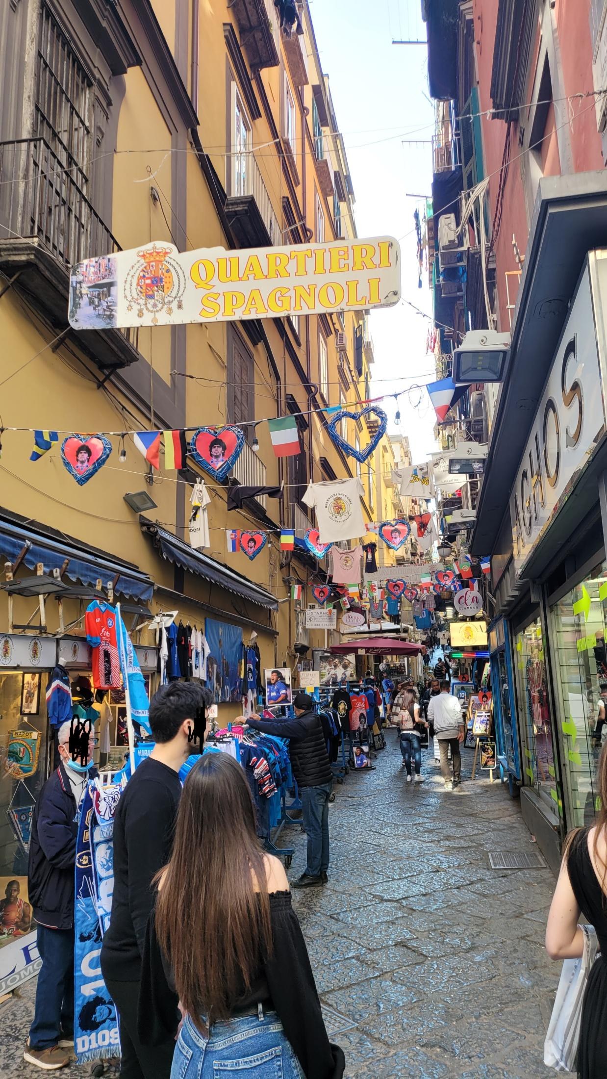 An Imperfect Italy, or How "See Naples and Die" Turned Out to Be a Mistranslation