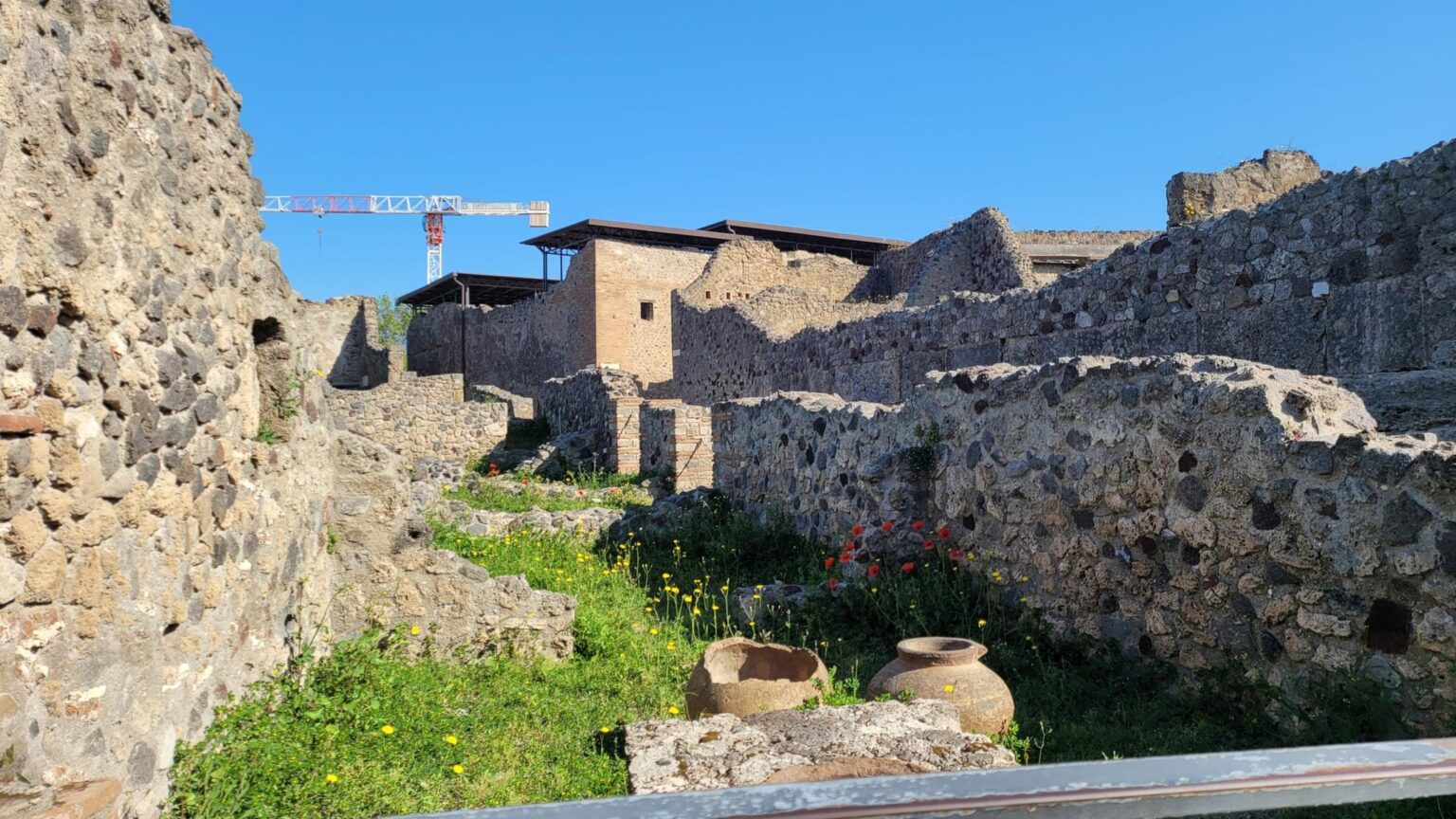 An Imperfect Italy, or How "See Naples and Die" Turned Out to Be a Mistranslation