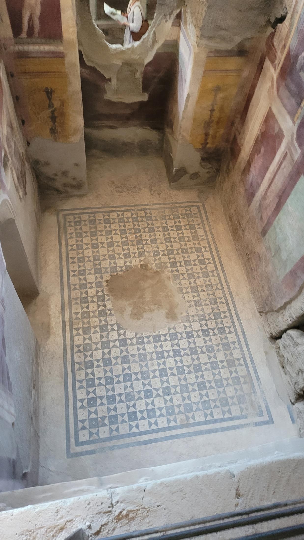 An Imperfect Italy, or How "See Naples and Die" Turned Out to Be a Mistranslation