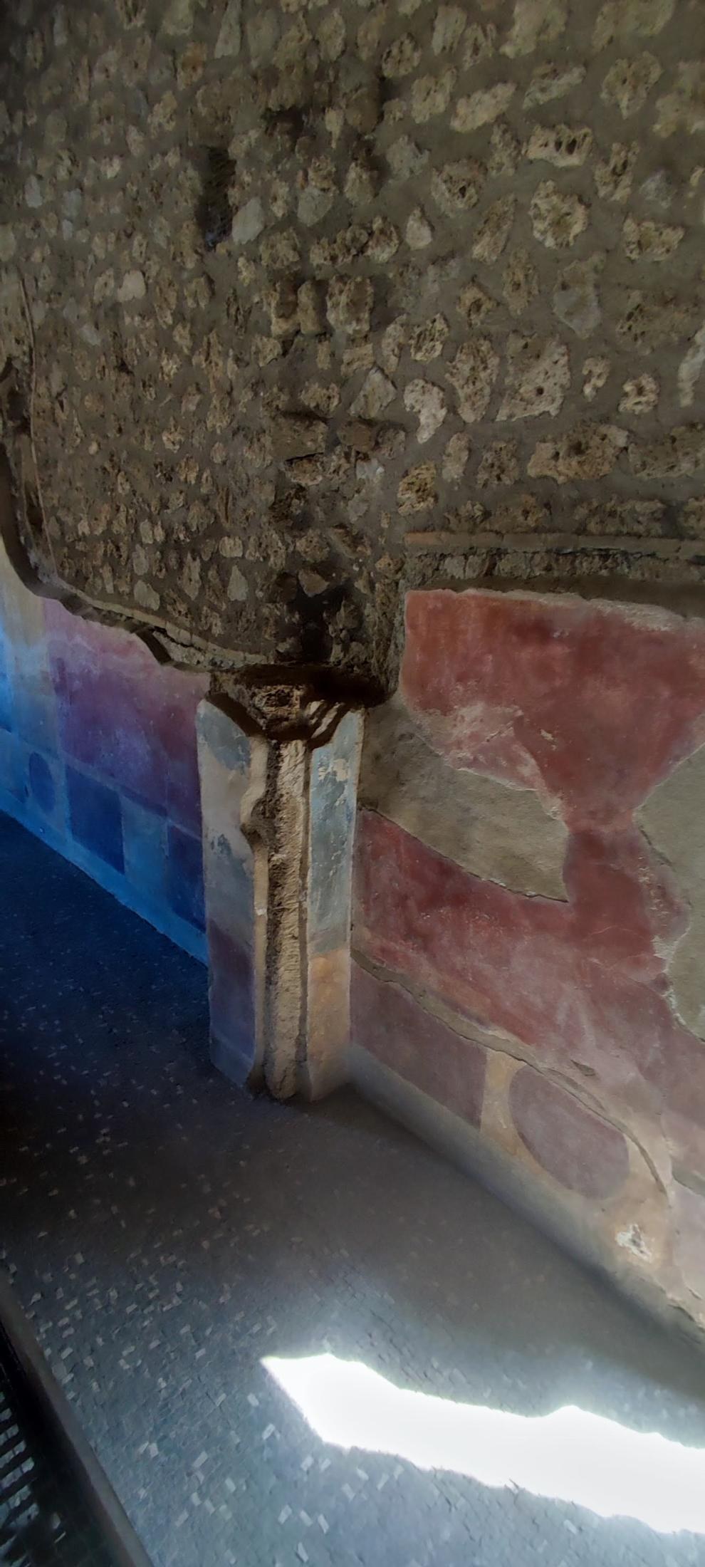 An Imperfect Italy, or How "See Naples and Die" Turned Out to Be a Mistranslation