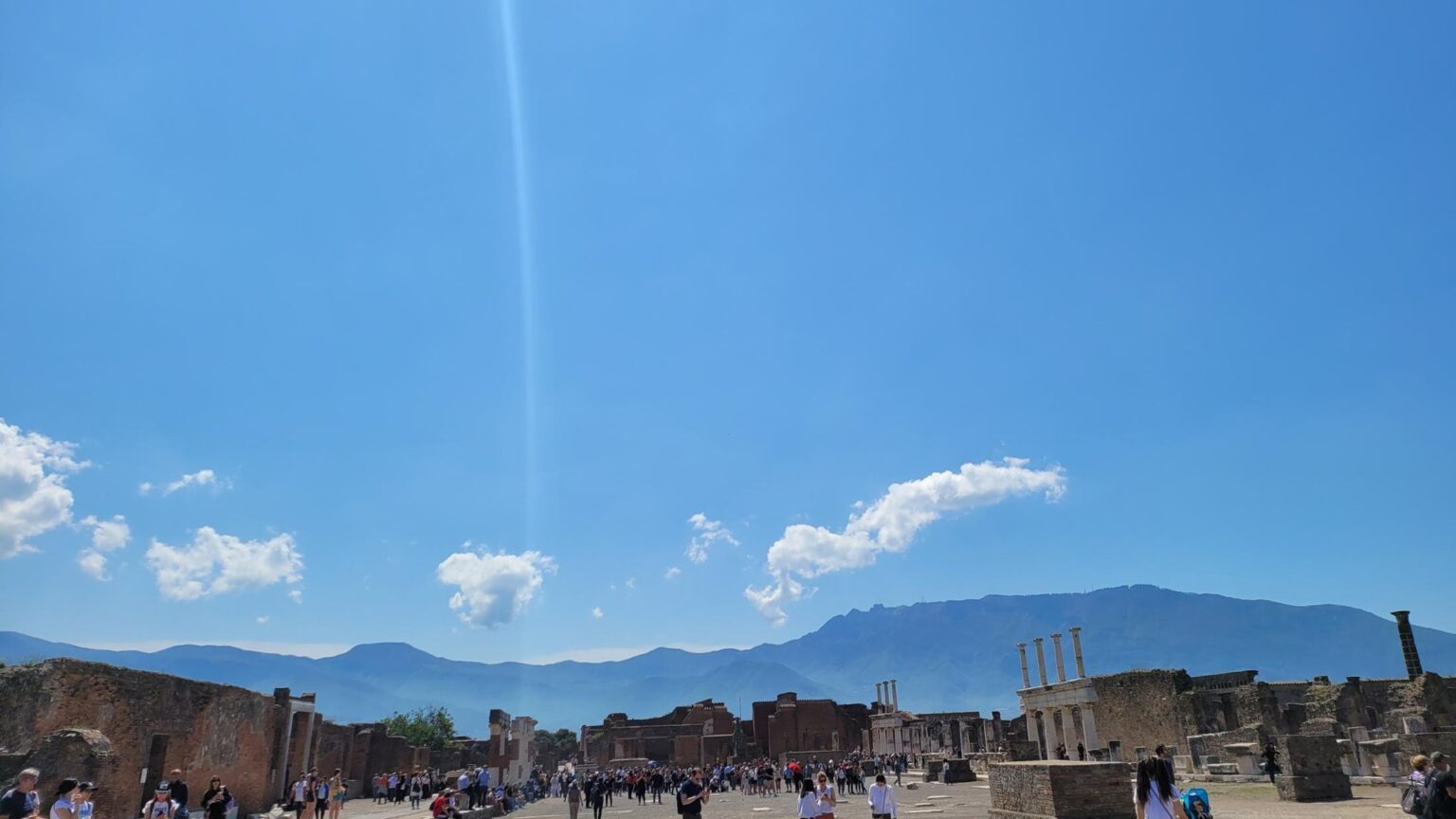 An Imperfect Italy, or How "See Naples and Die" Turned Out to Be a Mistranslation