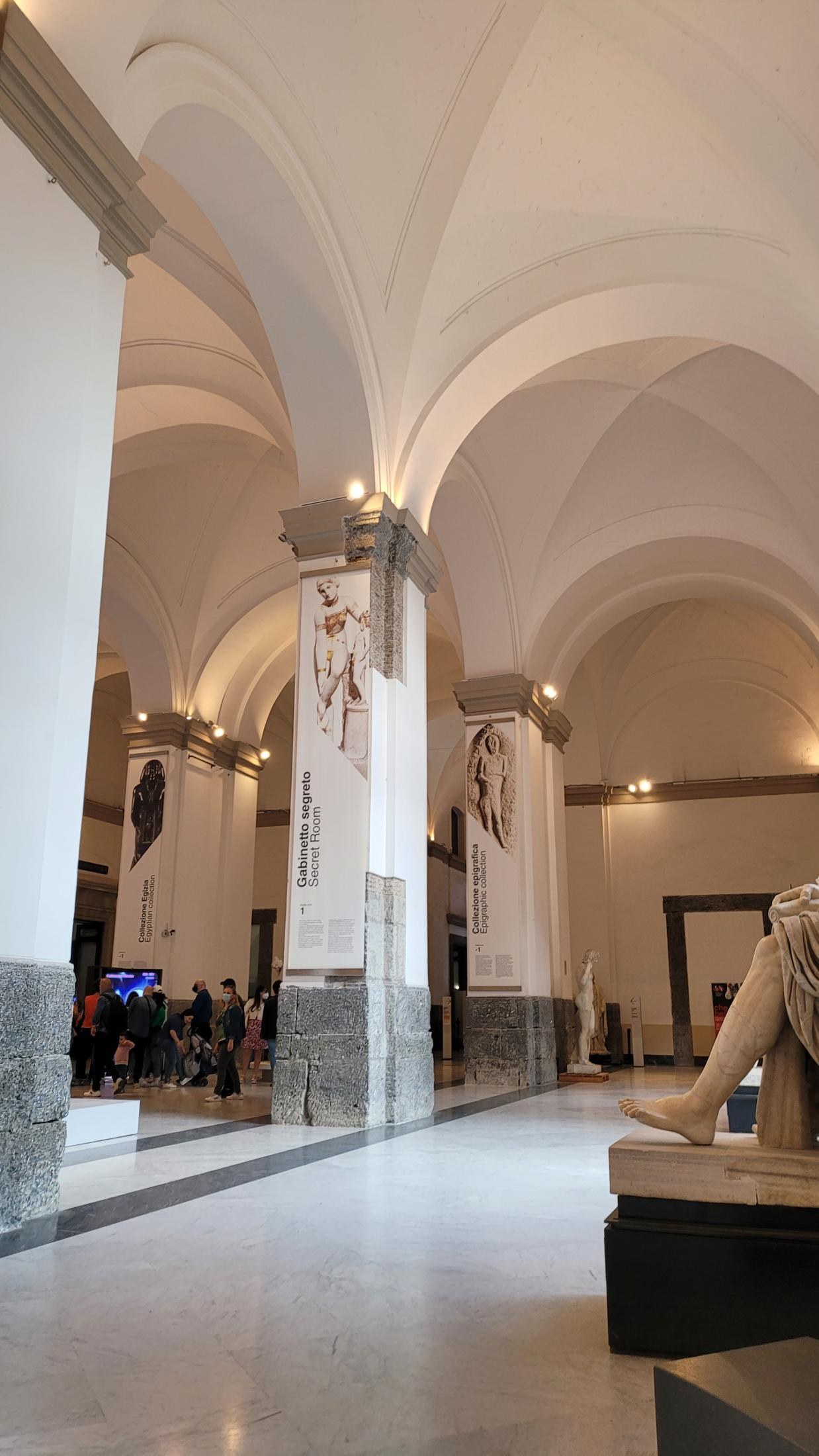 An Imperfect Italy, or How "See Naples and Die" Turned Out to Be a Mistranslation