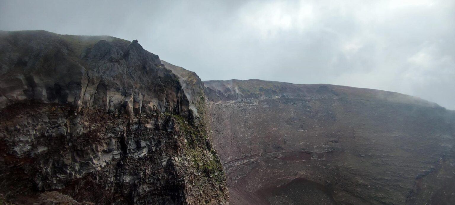 An Imperfect Italy, or How "See Naples and Die" Turned Out to Be a Mistranslation