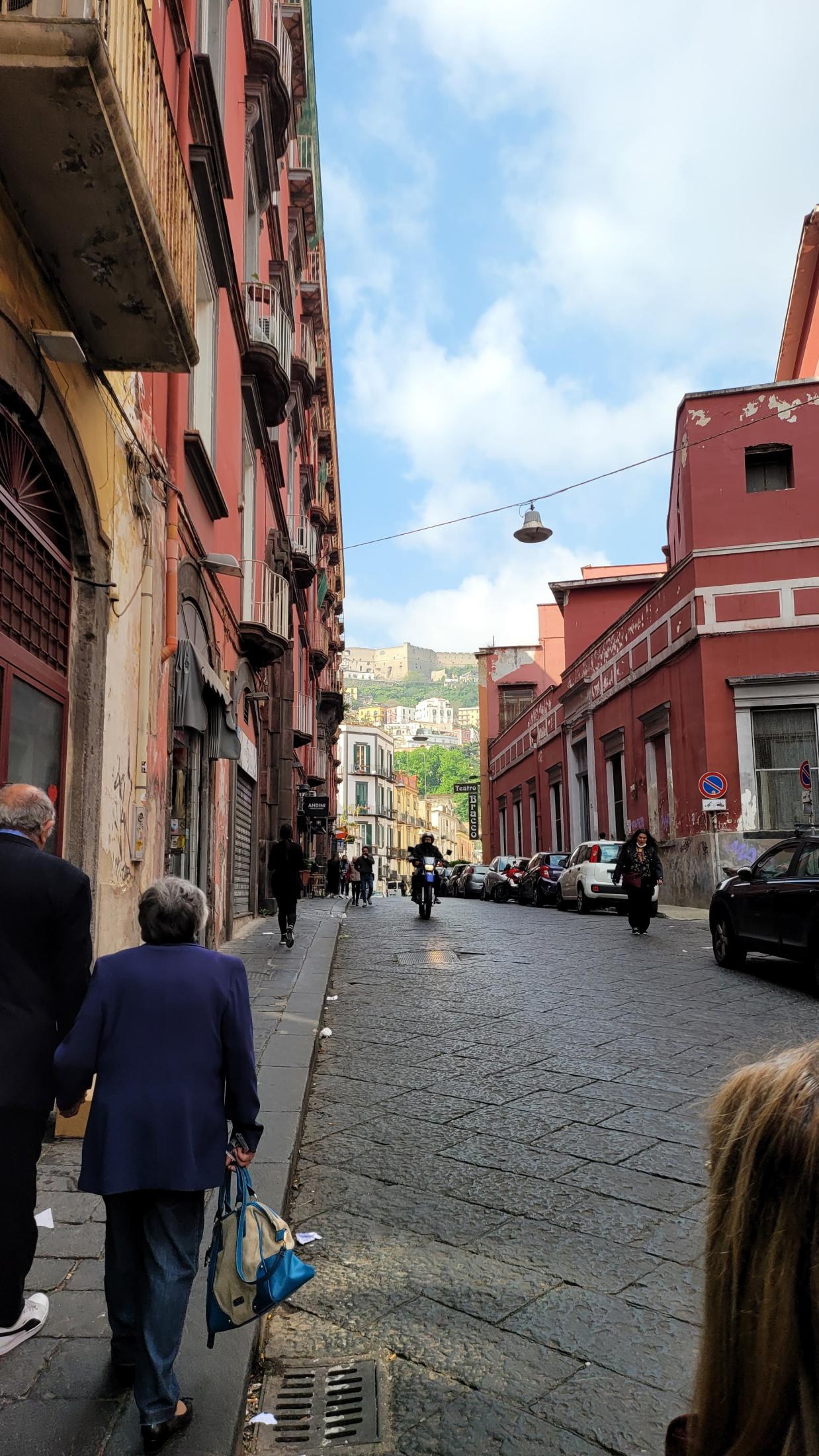 An Imperfect Italy, or How "See Naples and Die" Turned Out to Be a Mistranslation