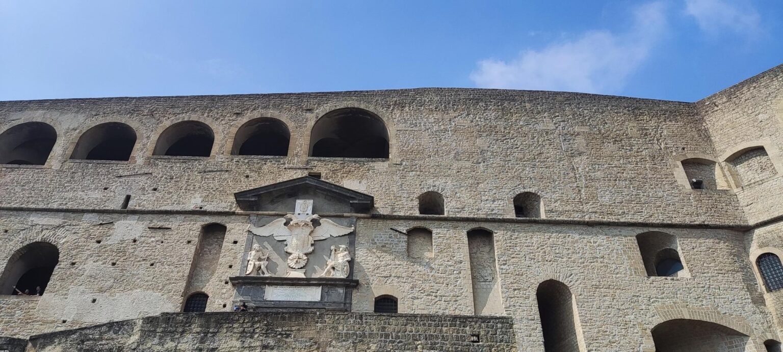 An Imperfect Italy, or How "See Naples and Die" Turned Out to Be a Mistranslation