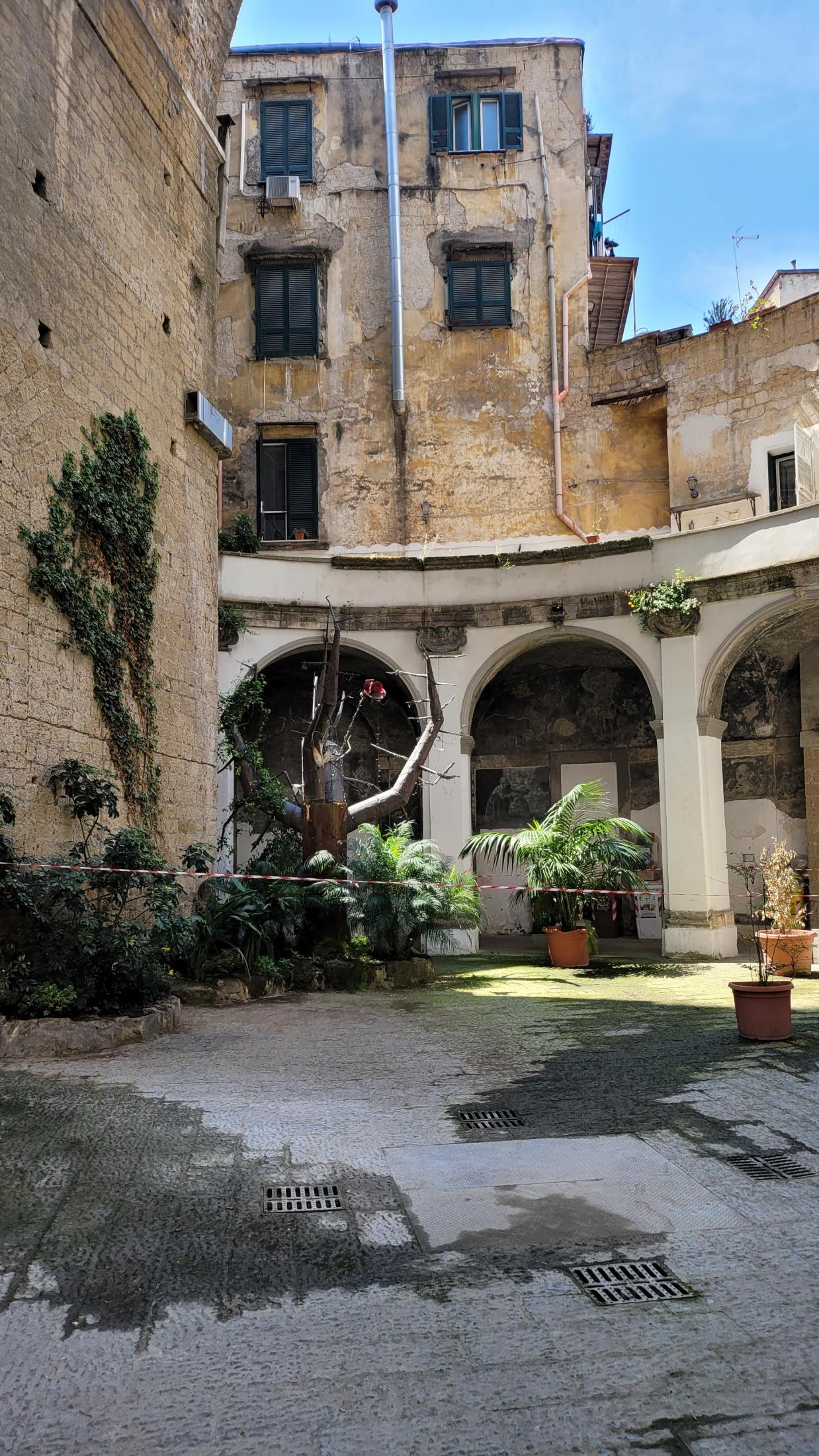 An Imperfect Italy, or How "See Naples and Die" Turned Out to Be a Mistranslation