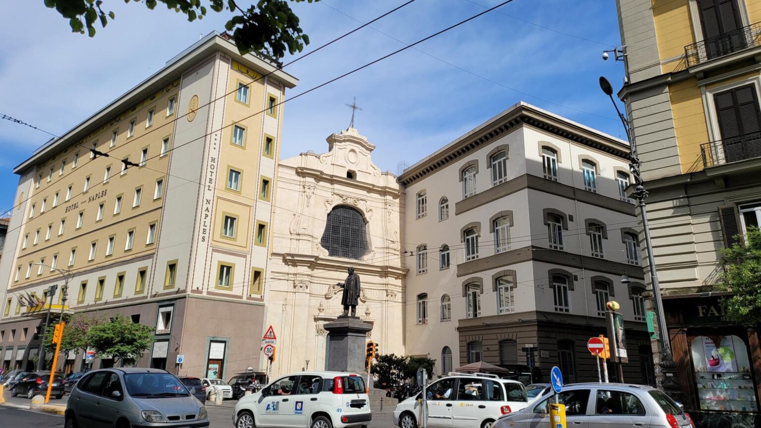 An Imperfect Italy, or How "See Naples and Die" Turned Out to Be a Mistranslation