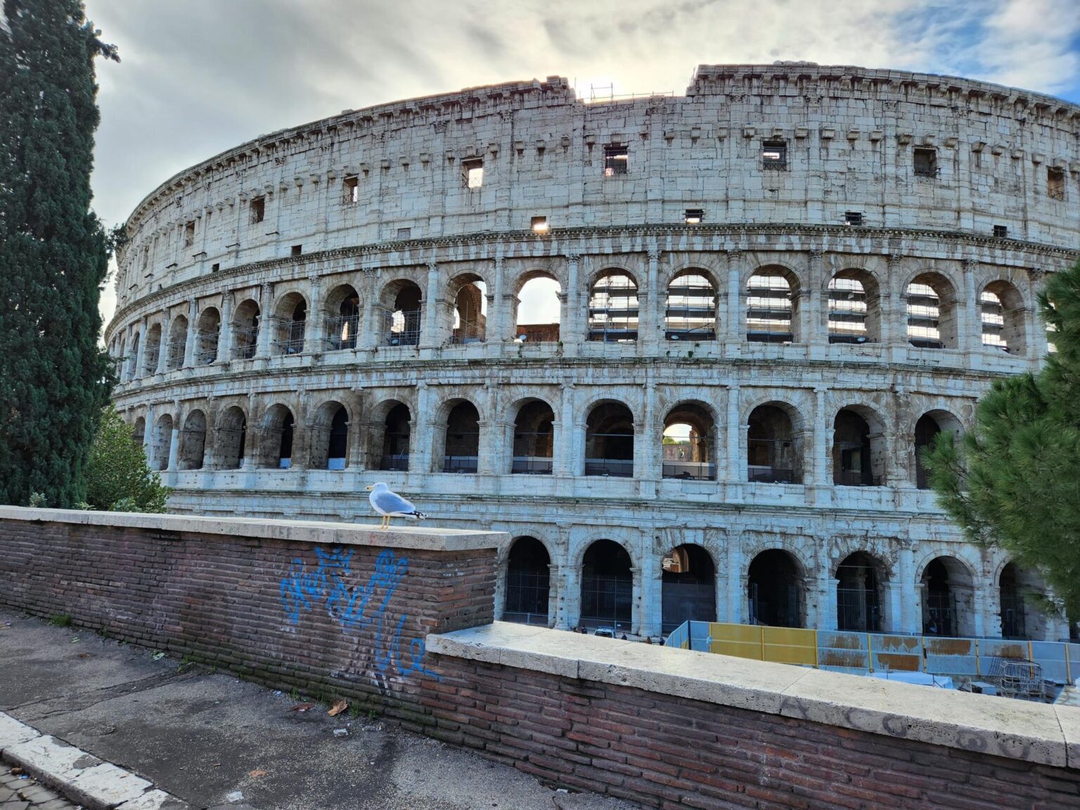 Rome in 8 Days: Walking 100 km Through a History Textbook