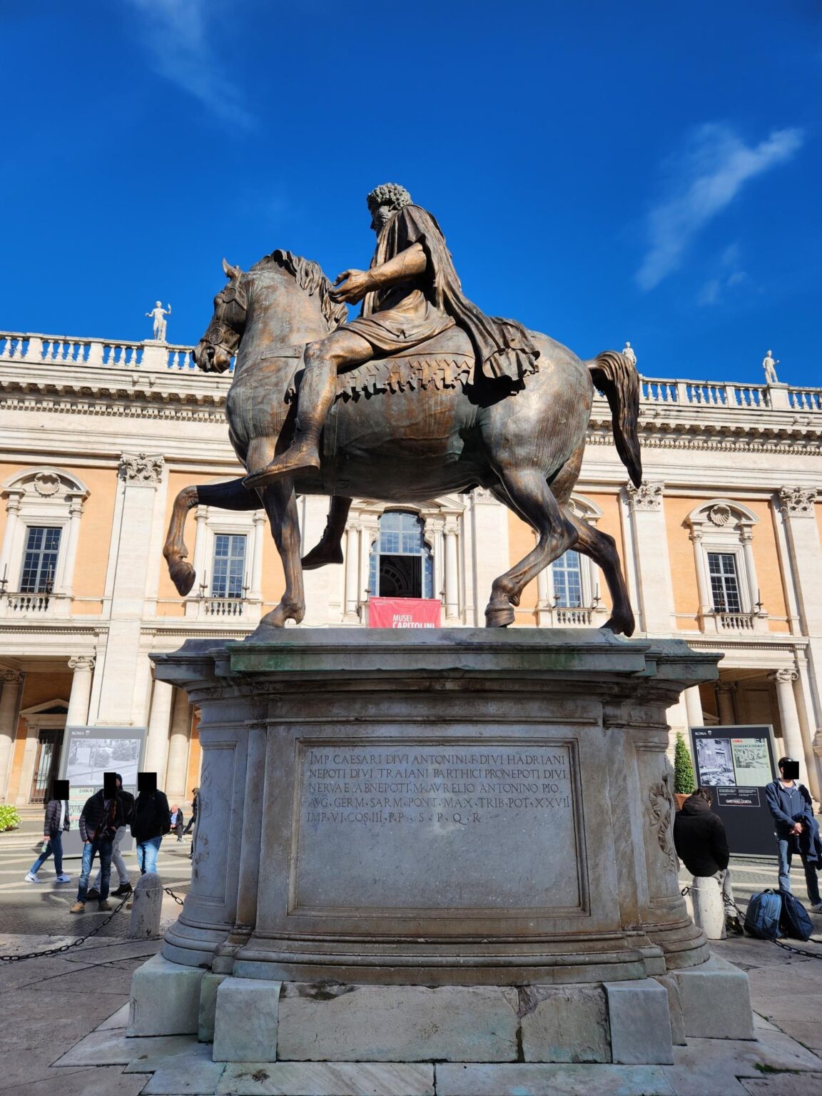Rome in 8 Days: Walking 100 km Through a History Textbook