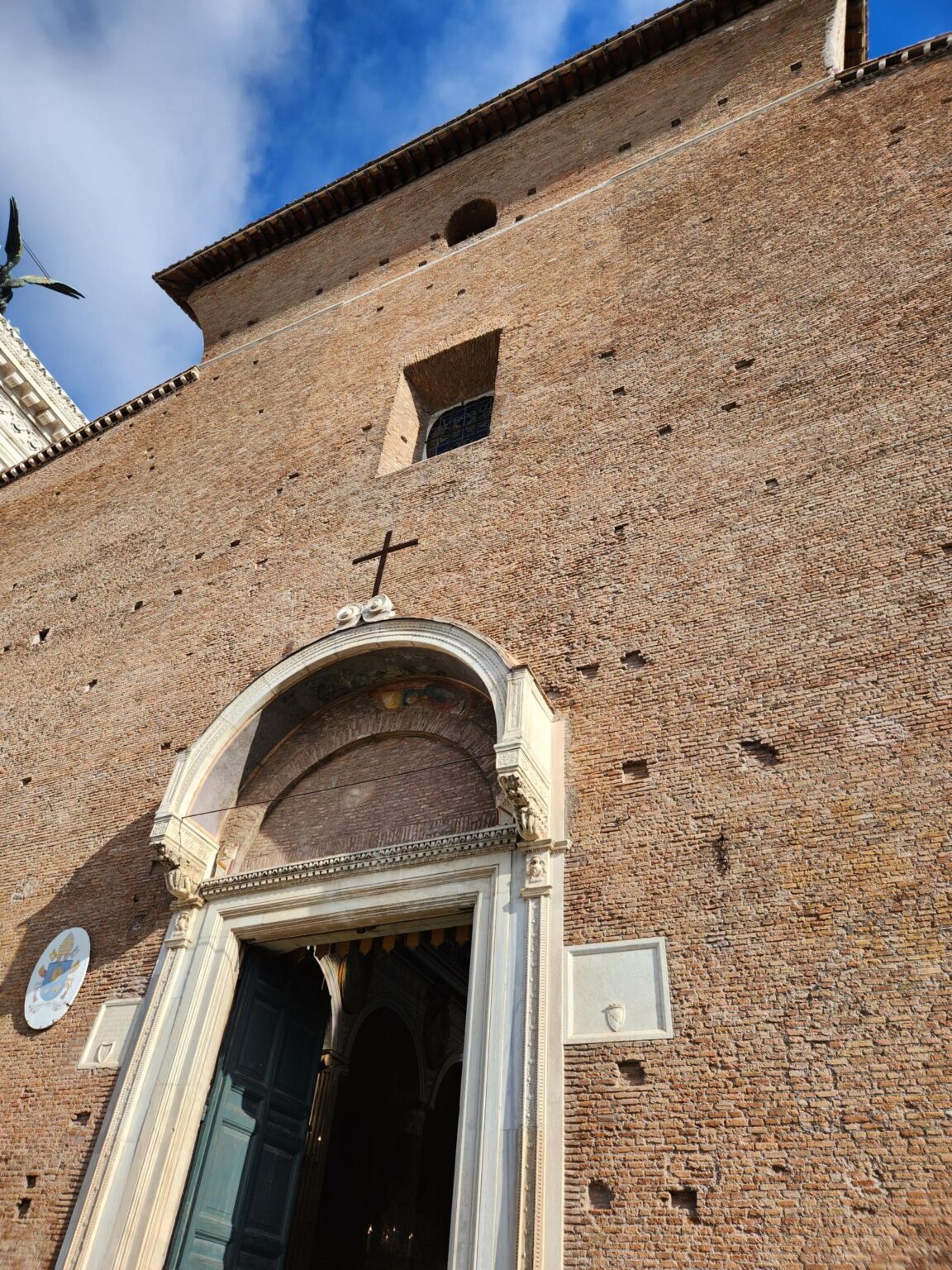 Rome in 8 Days: Walking 100 km Through a History Textbook