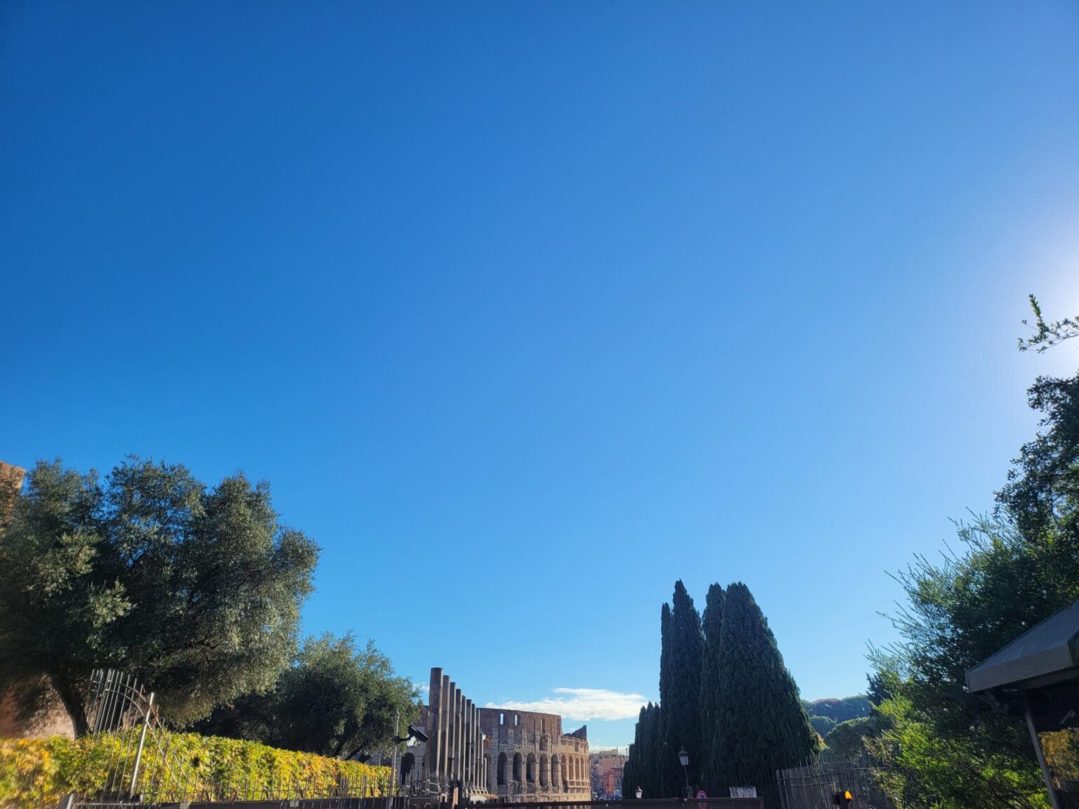 Rome in 8 Days: Walking 100 km Through a History Textbook