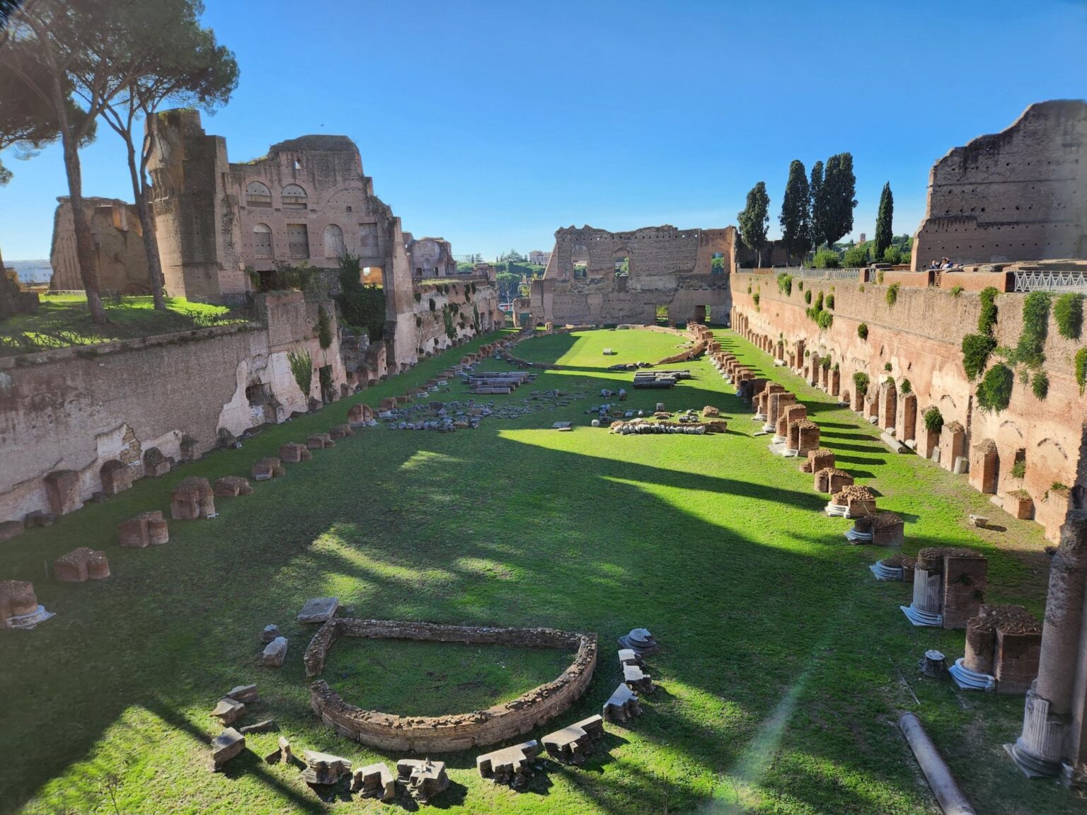 Rome in 8 Days: Walking 100 km Through a History Textbook