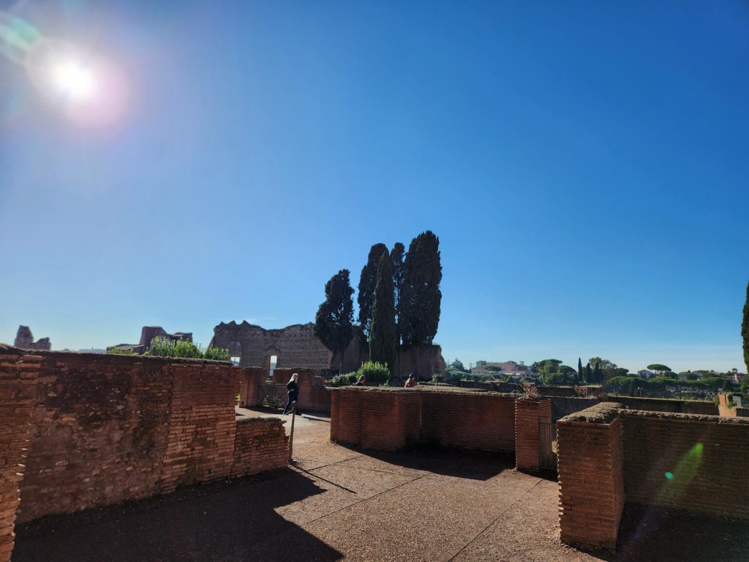 Rome in 8 Days: Walking 100 km Through a History Textbook
