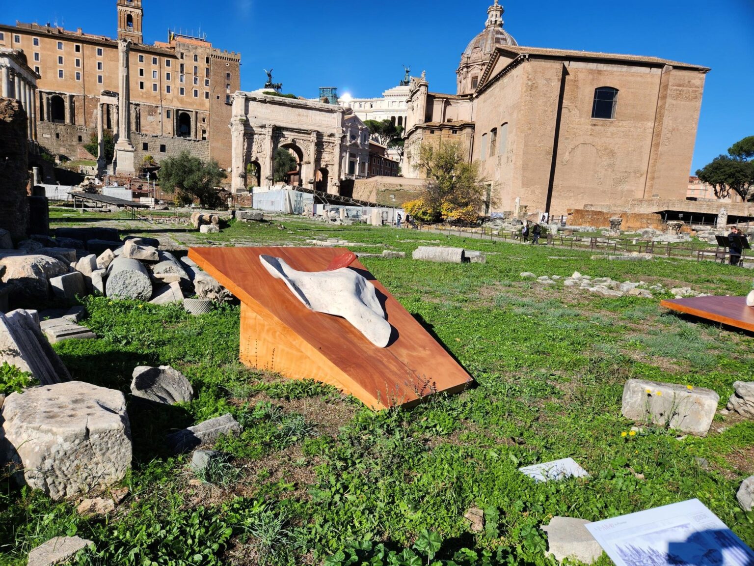 Rome in 8 Days: Walking 100 km Through a History Textbook