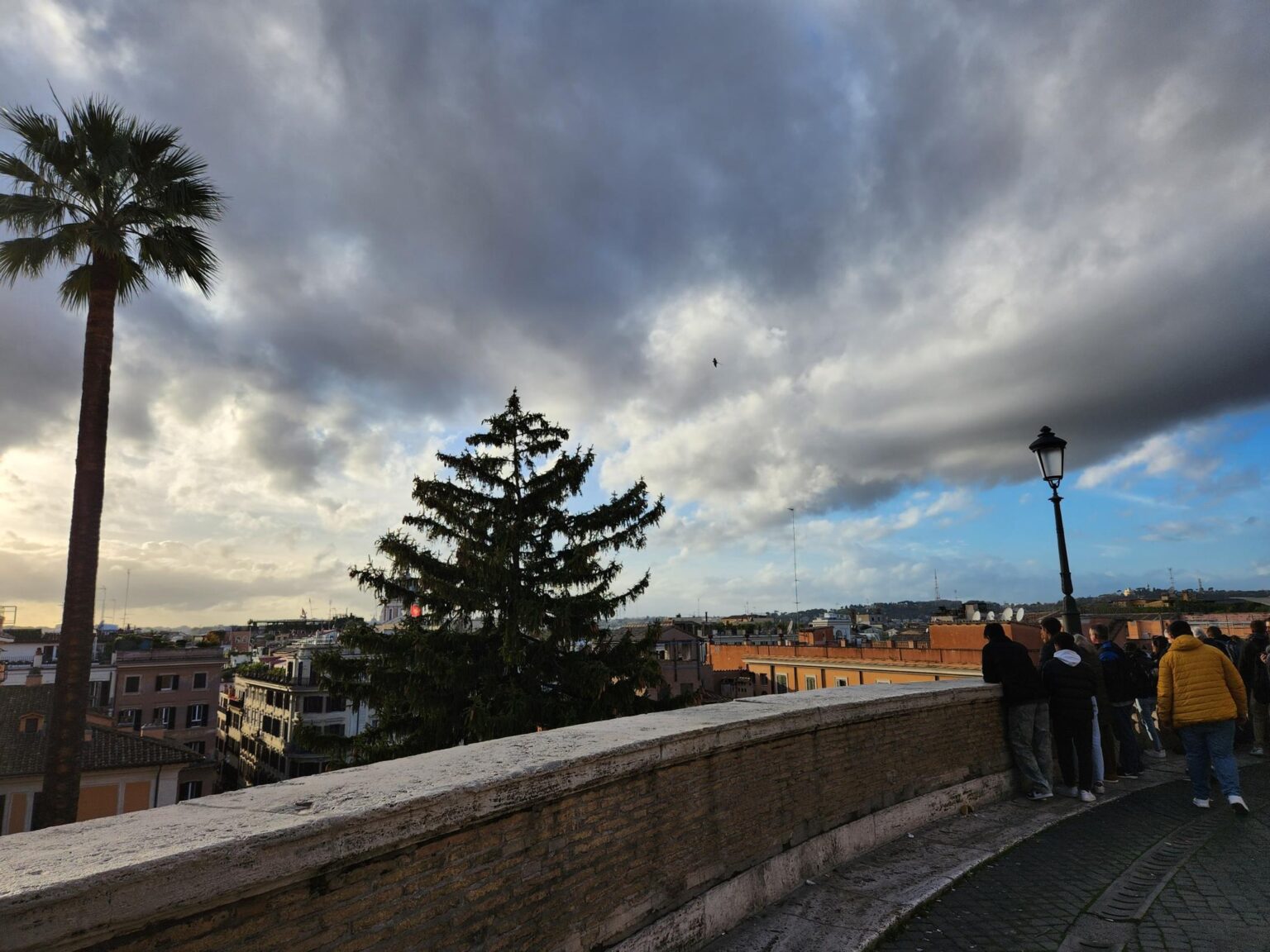 Rome in 8 Days: Walking 100 km Through a History Textbook