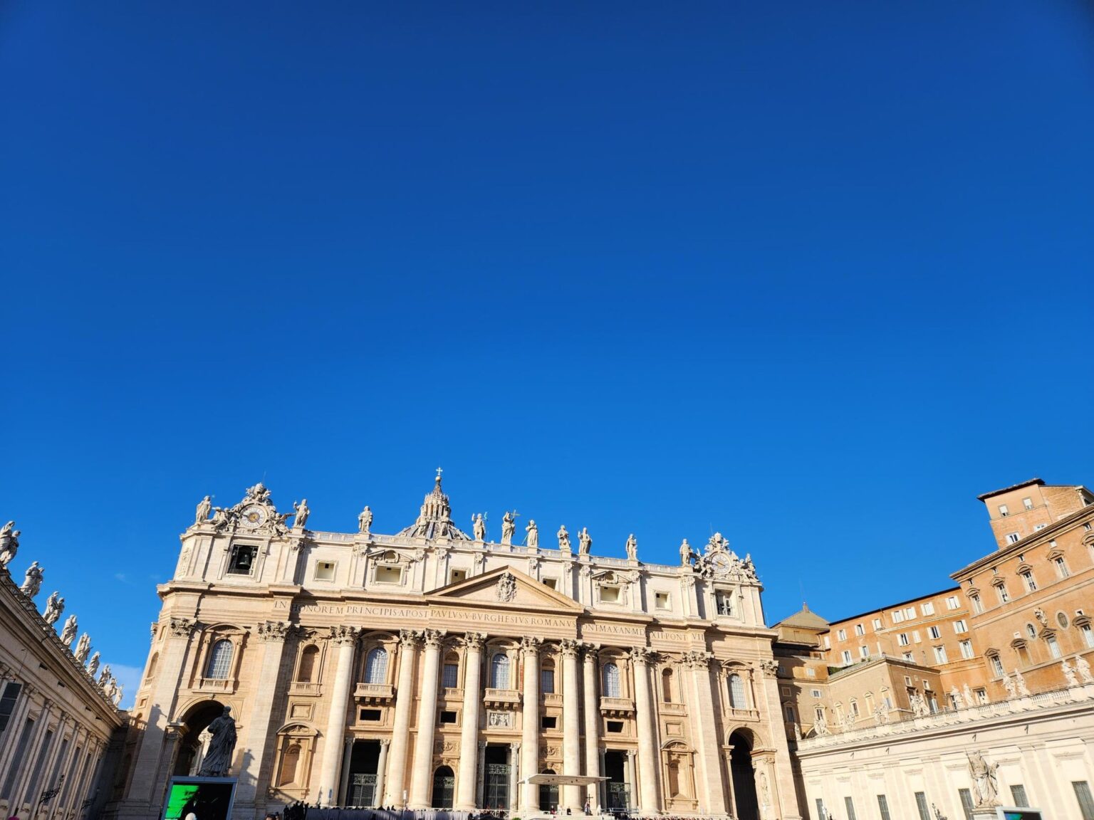 Rome in 8 Days: Walking 100 km Through a History Textbook