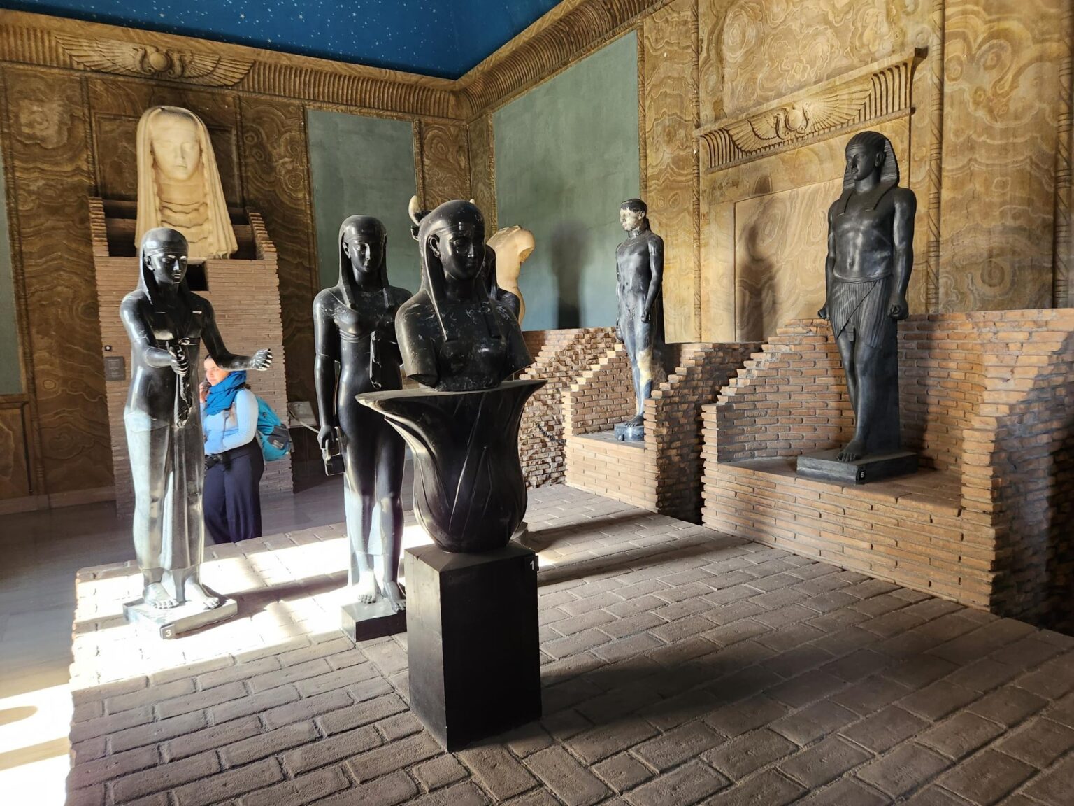 Rome in 8 Days: Walking 100 km Through a History Textbook