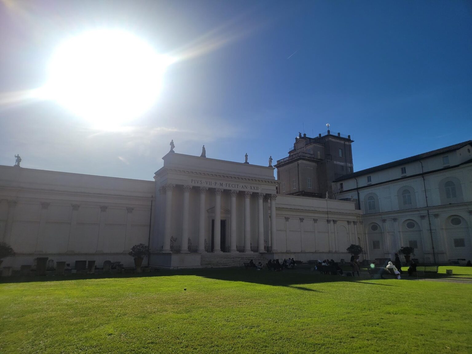 Rome in 8 Days: Walking 100 km Through a History Textbook